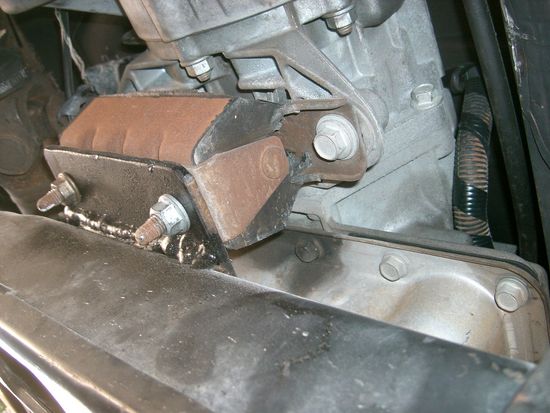 escalade_cummins_transmission_adapter_clearence